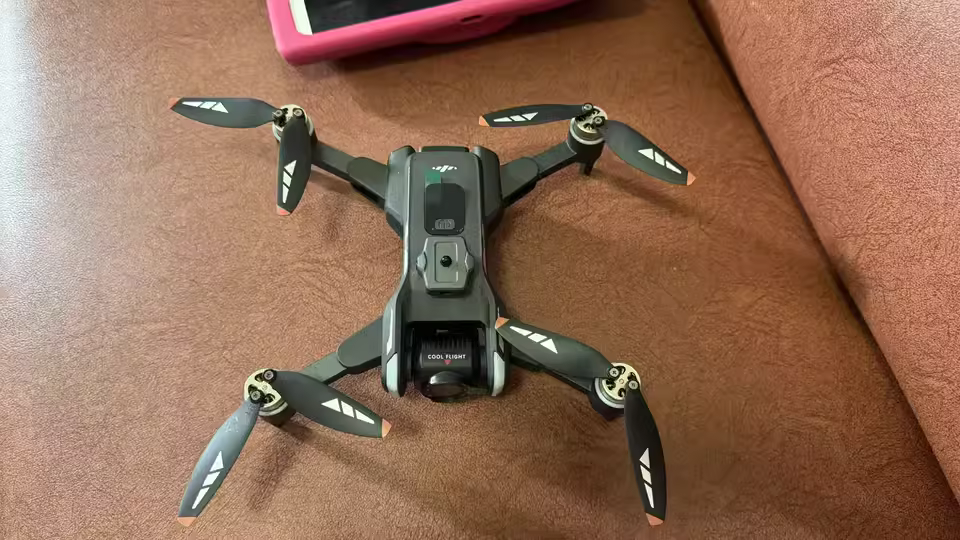 Immagine #3 da l***x